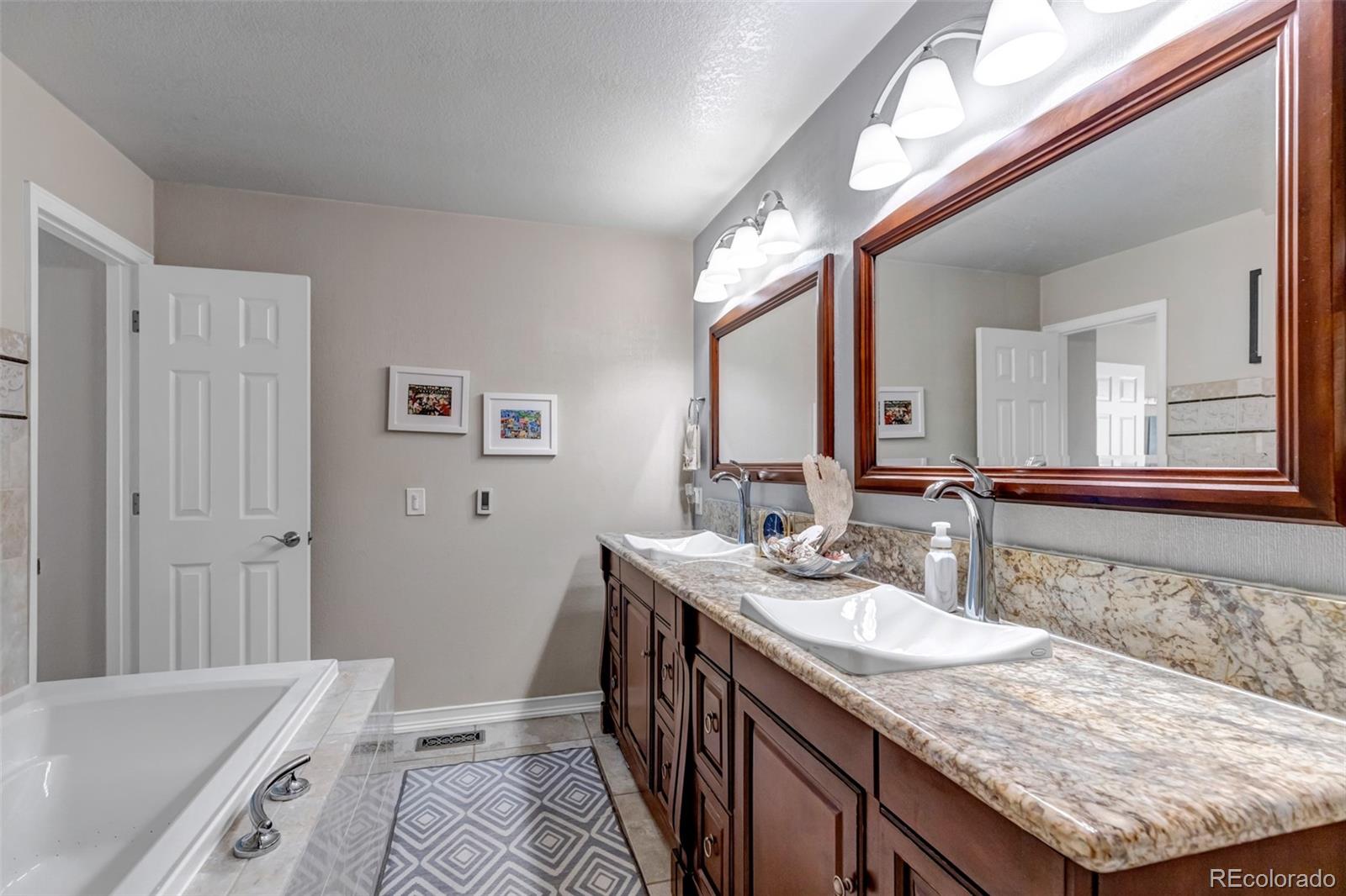 5996 S Jellison Street Littleton CO 80123
