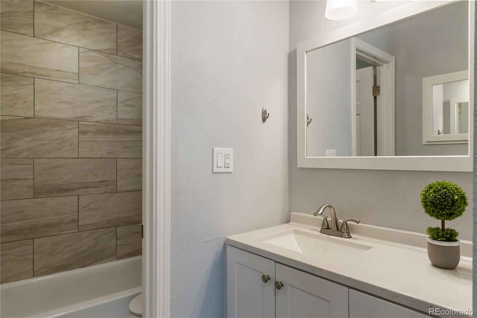 5995 E Iliff Avenue Denver CO 80222