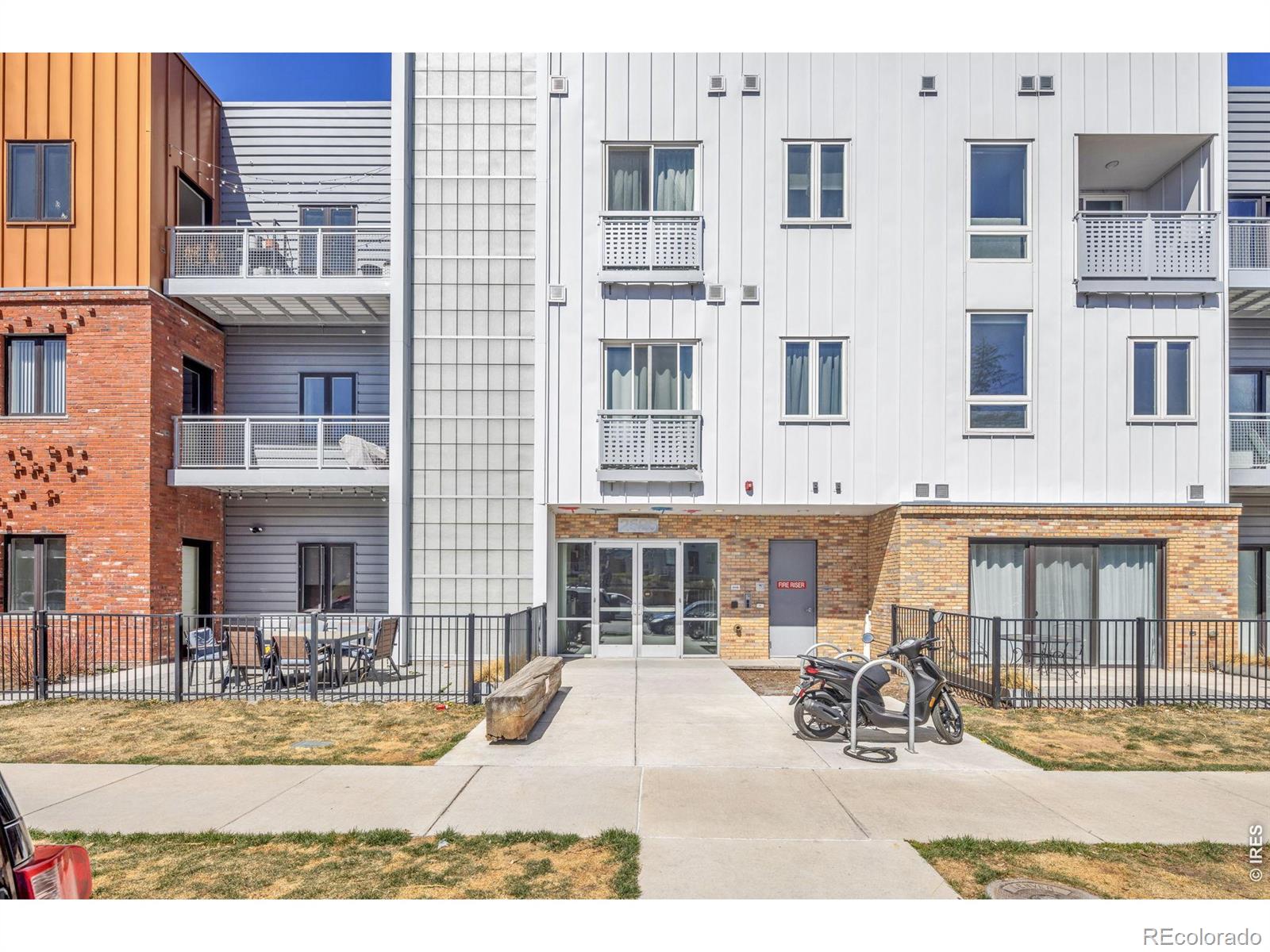2525 Arapahoe Street Denver CO 80205