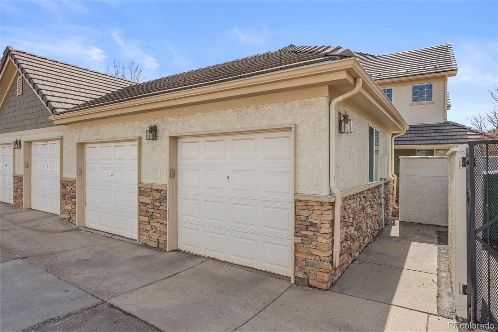 22520 E Ontario Drive Aurora CO 80016