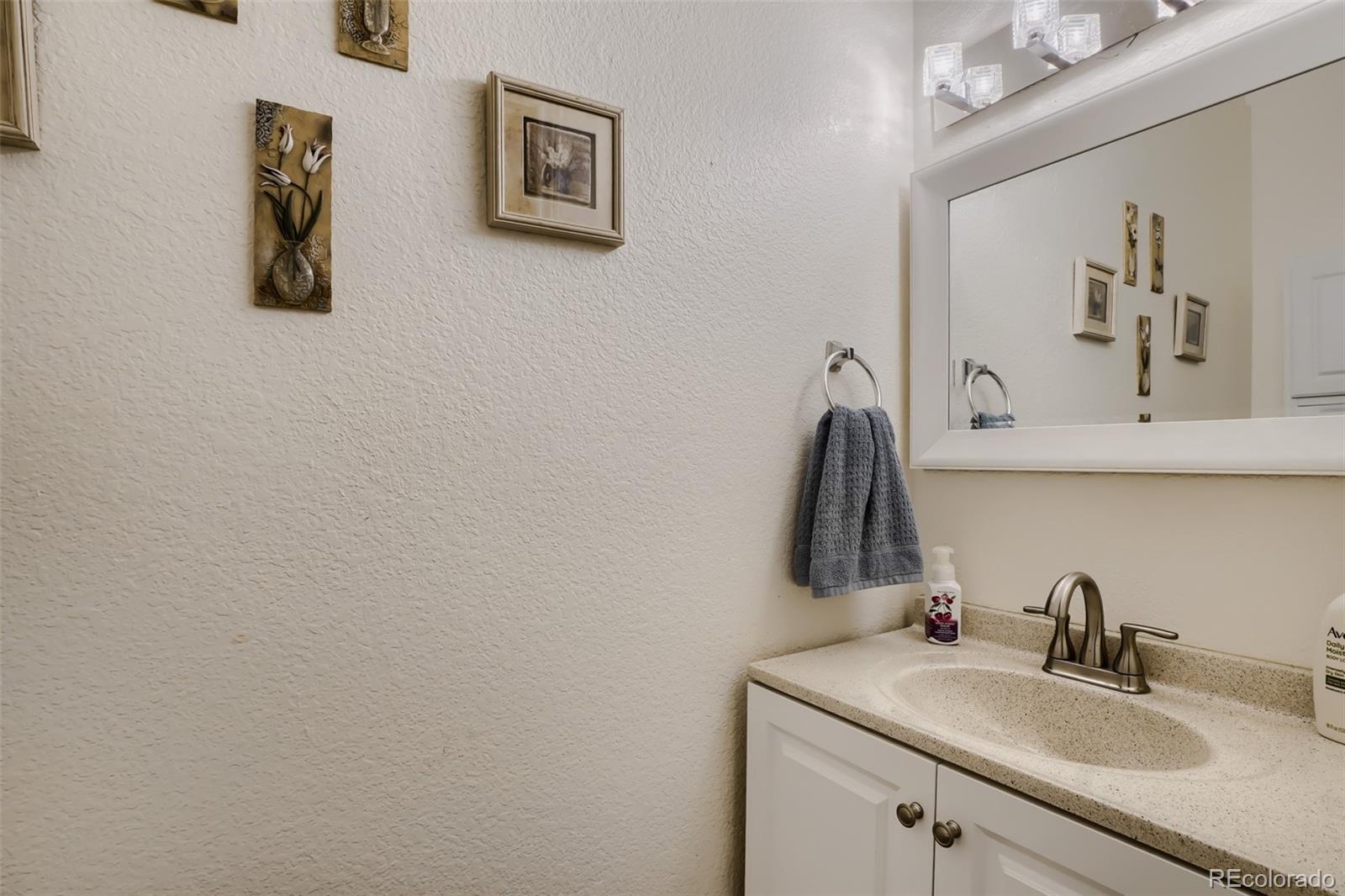 3261 S Uravan Court Aurora CO 80013