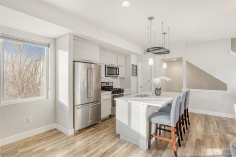 5642 W 10th Place Lakewood CO 80214