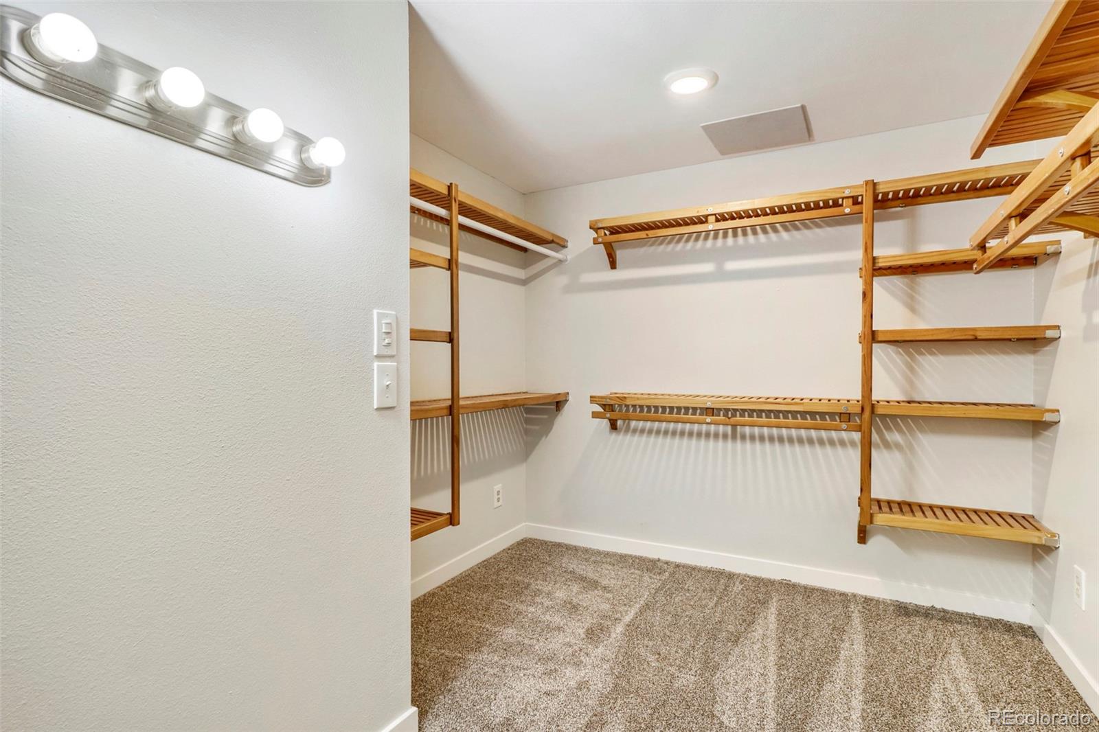 4136 S Rifle Way Aurora CO 80013