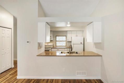 4136 S Rifle Way Aurora CO 80013