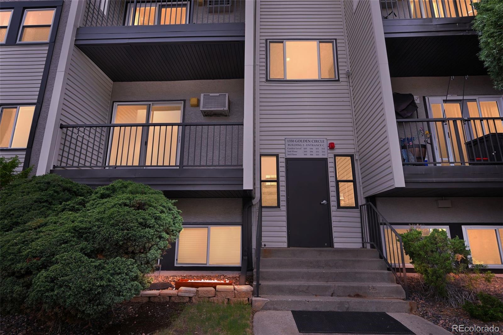1350 Golden Circle Golden CO 80401