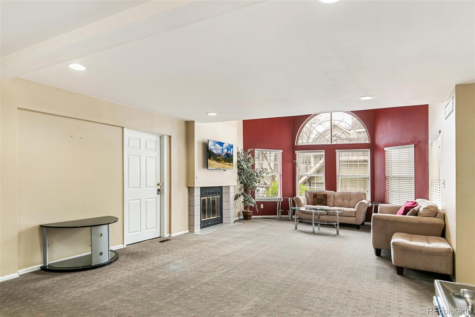 6776 S Ivy Street Centennial CO 80112
