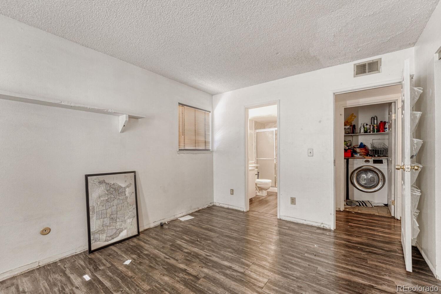 1893 S Pitkin Street Aurora CO 80017