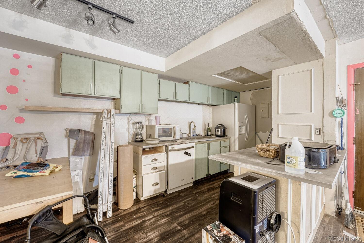 1893 S Pitkin Street Aurora CO 80017