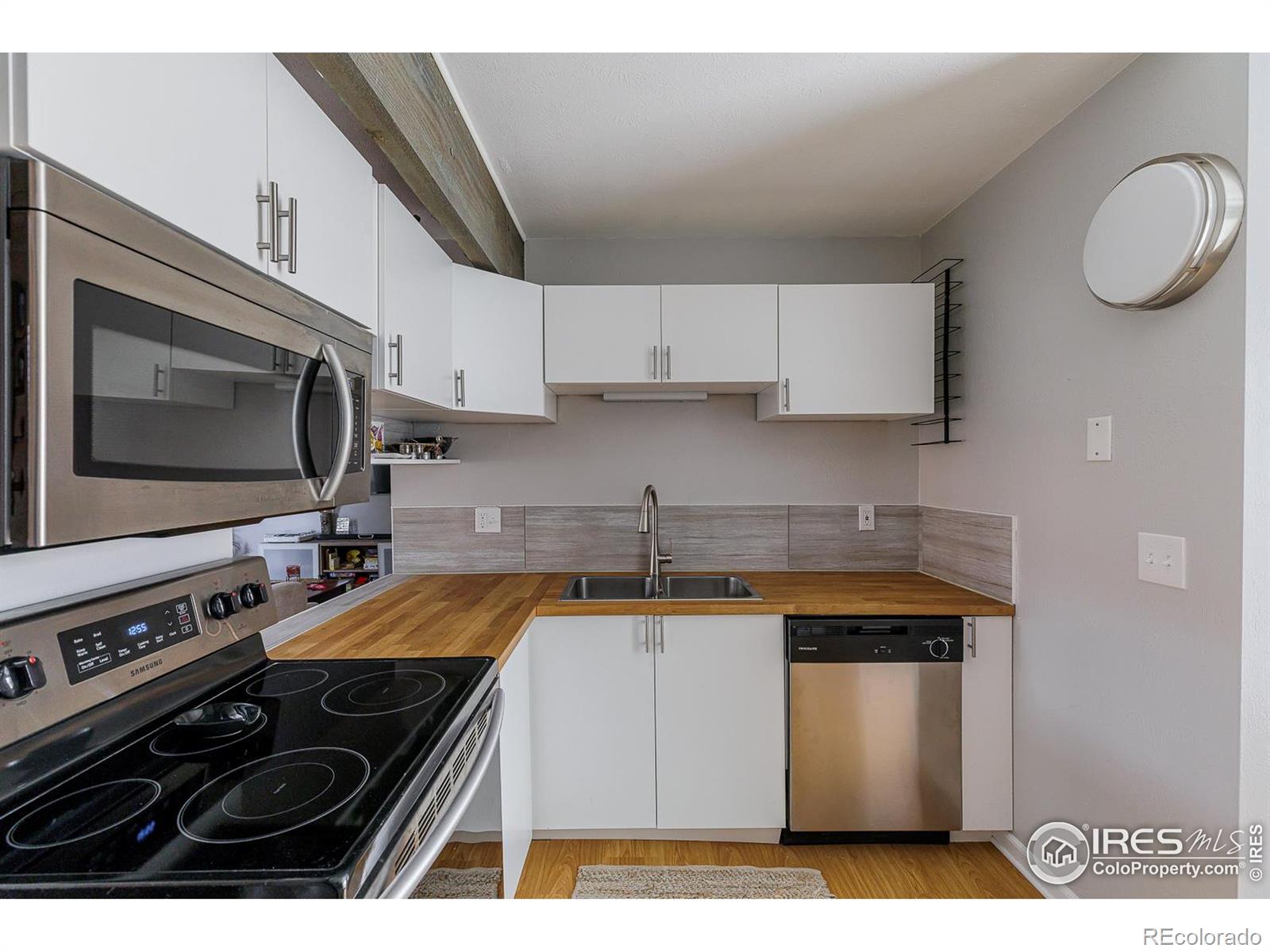 963 Reynolds Farm Lane Longmont CO 80503