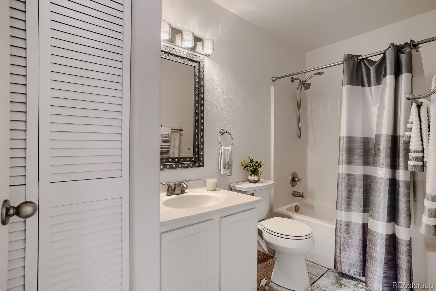 8437 Thunder Ridge Way Highlands Ranch CO 80126
