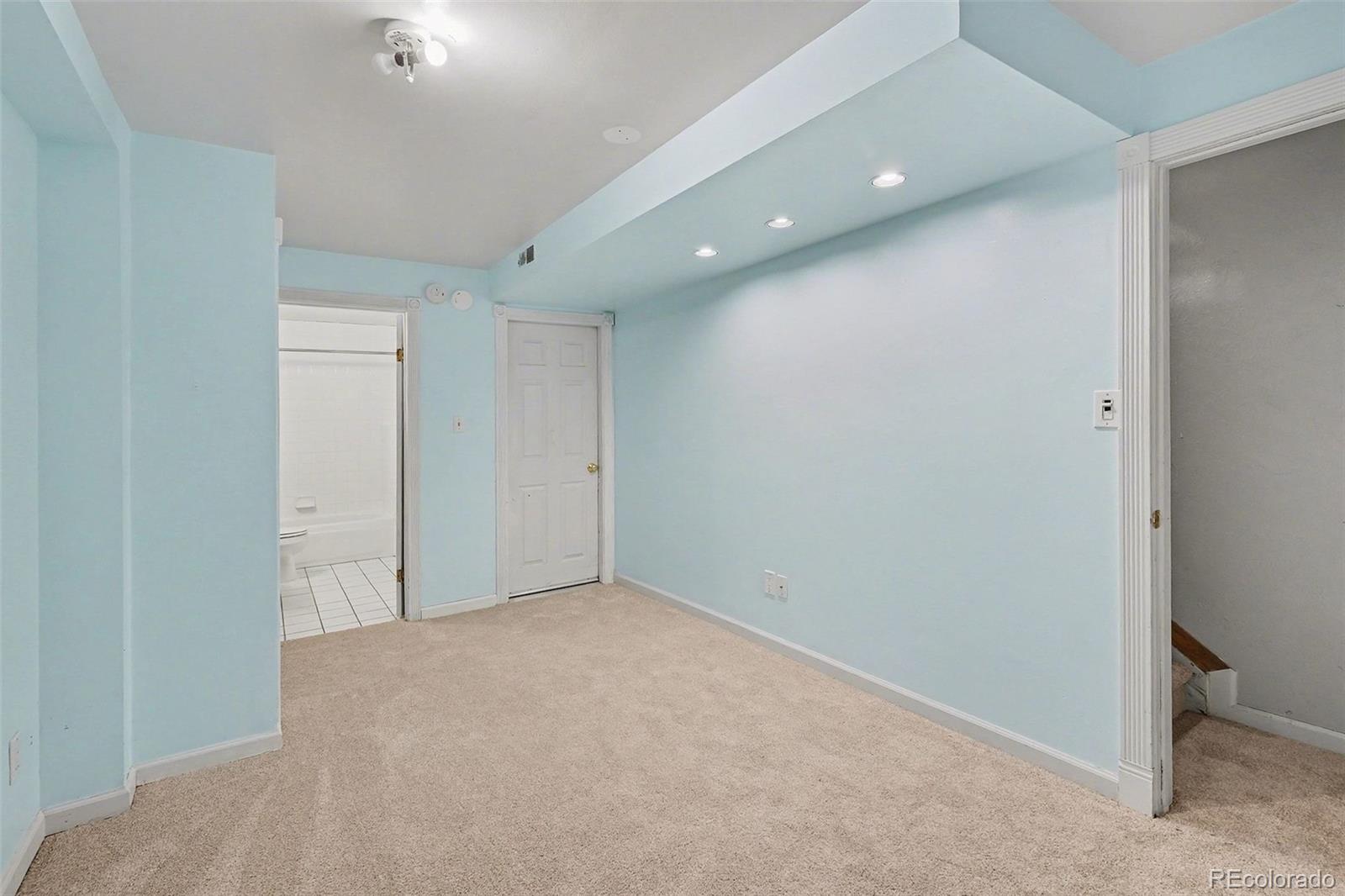 718 Julian Circle Lafayette CO 80026