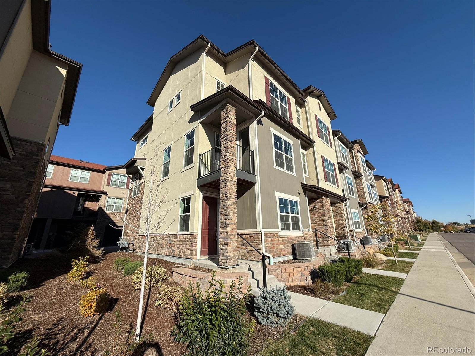 2220 Santini Trail Littleton CO 80129