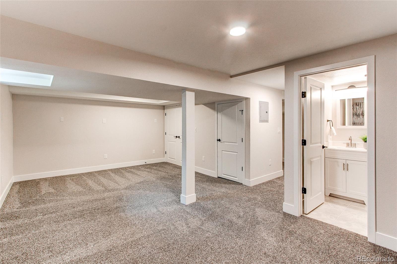 2833 S Xanadu Way Aurora CO 80014