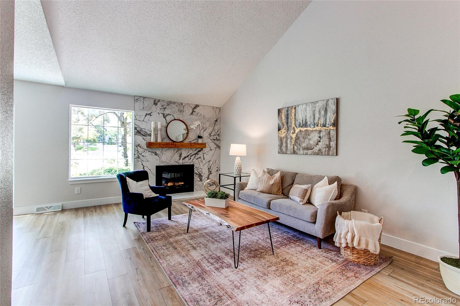 2833 S Xanadu Way Aurora CO 80014