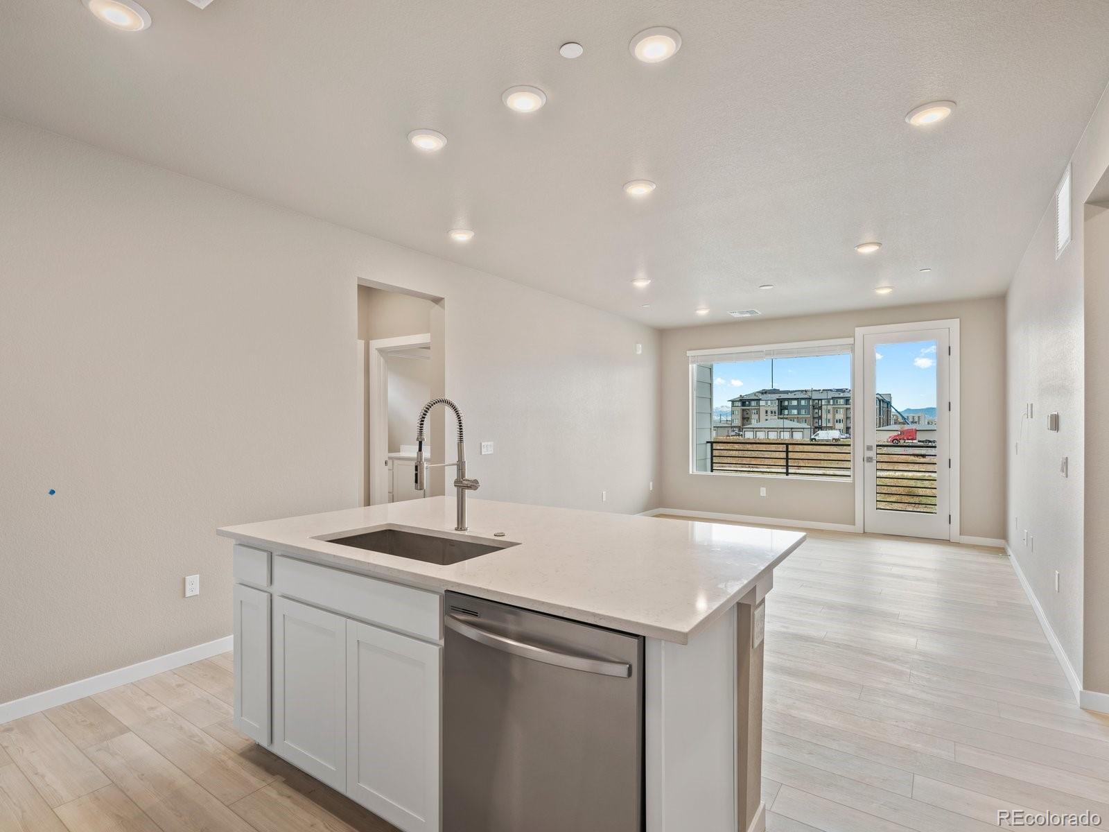 6153 N Ceylon Street Denver CO 80249