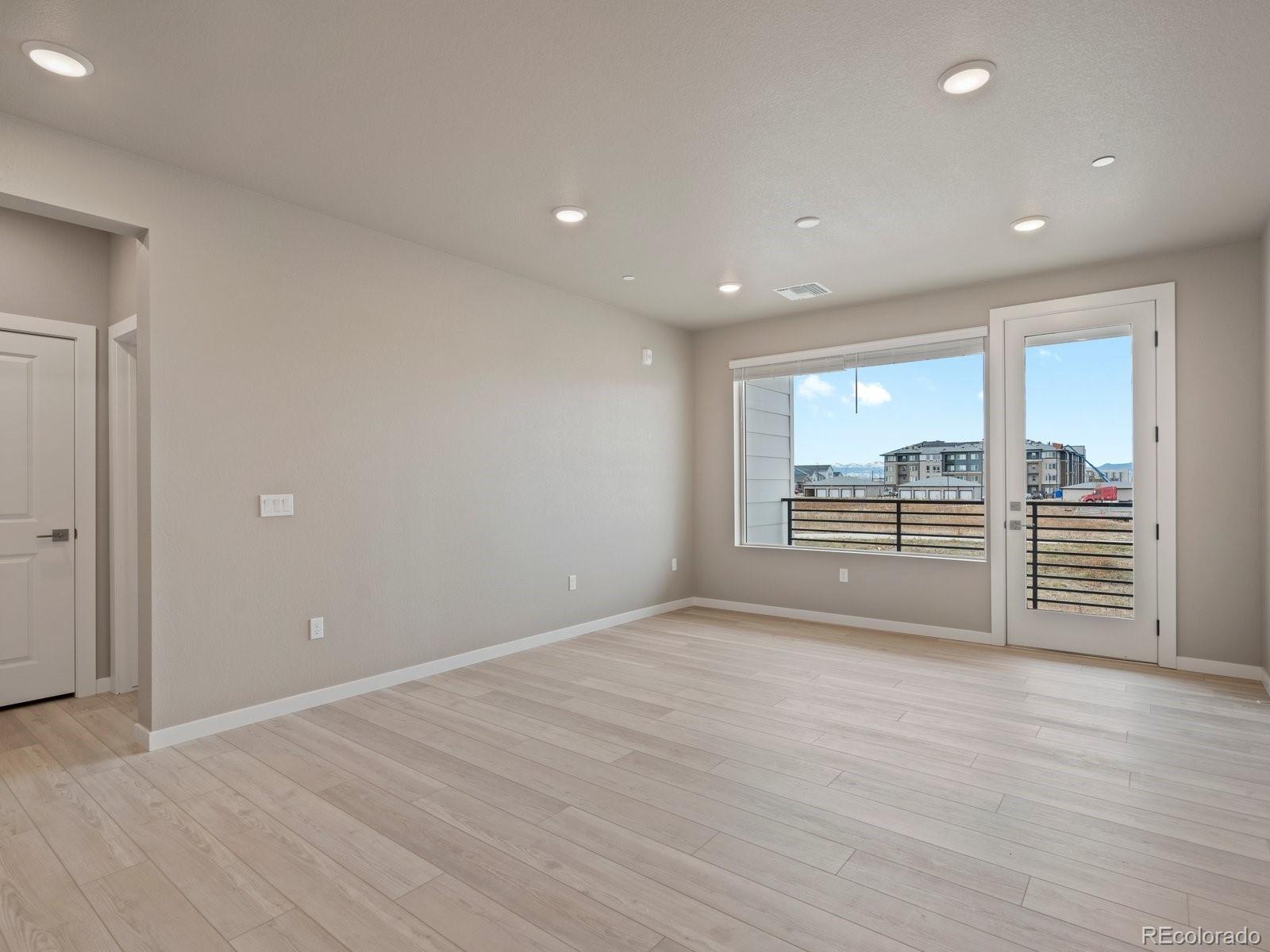 6153 N Ceylon Street Denver CO 80249