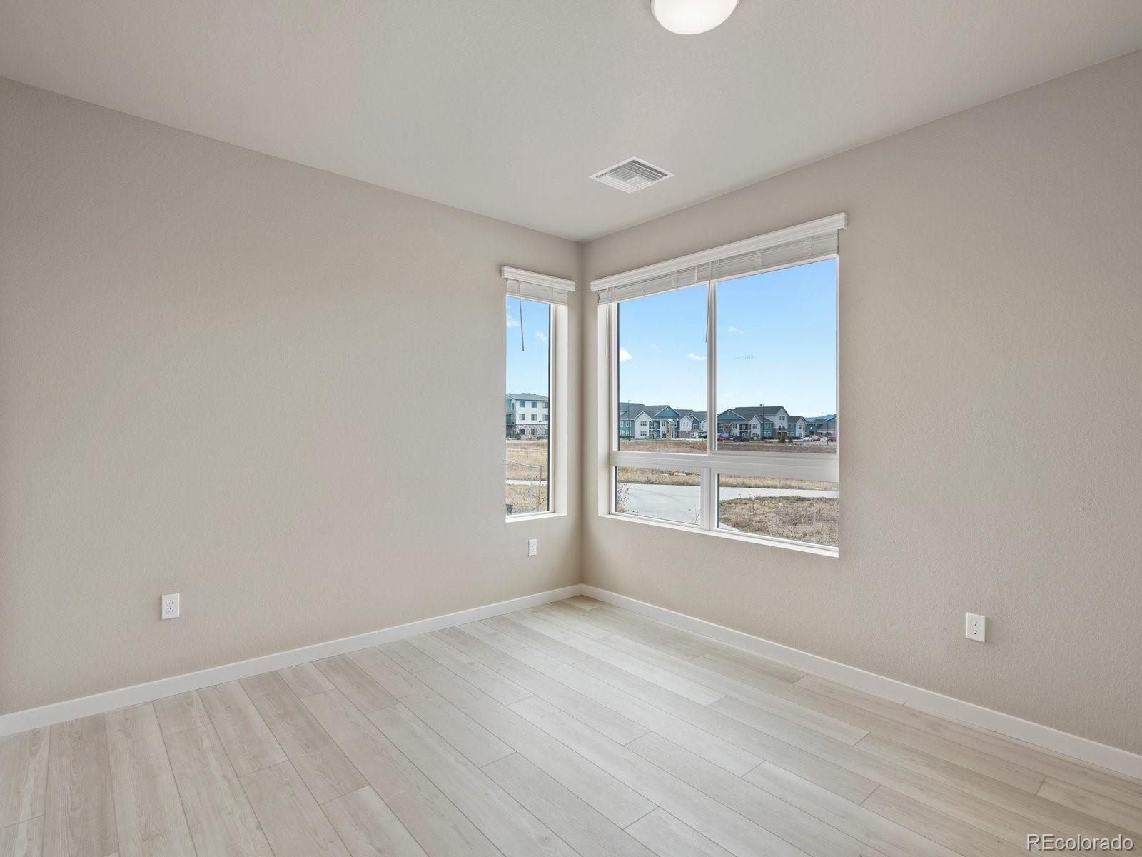 6153 N Ceylon Street Denver CO 80249