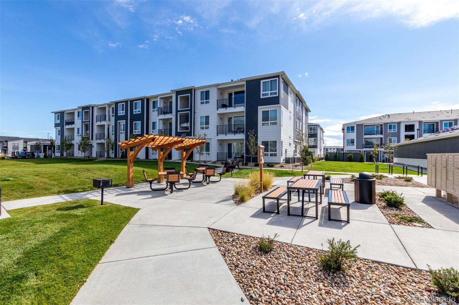 6153 N Ceylon Street Denver CO 80249