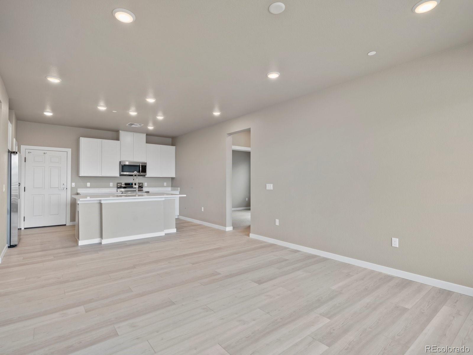 6153 N Ceylon Street Denver CO 80249