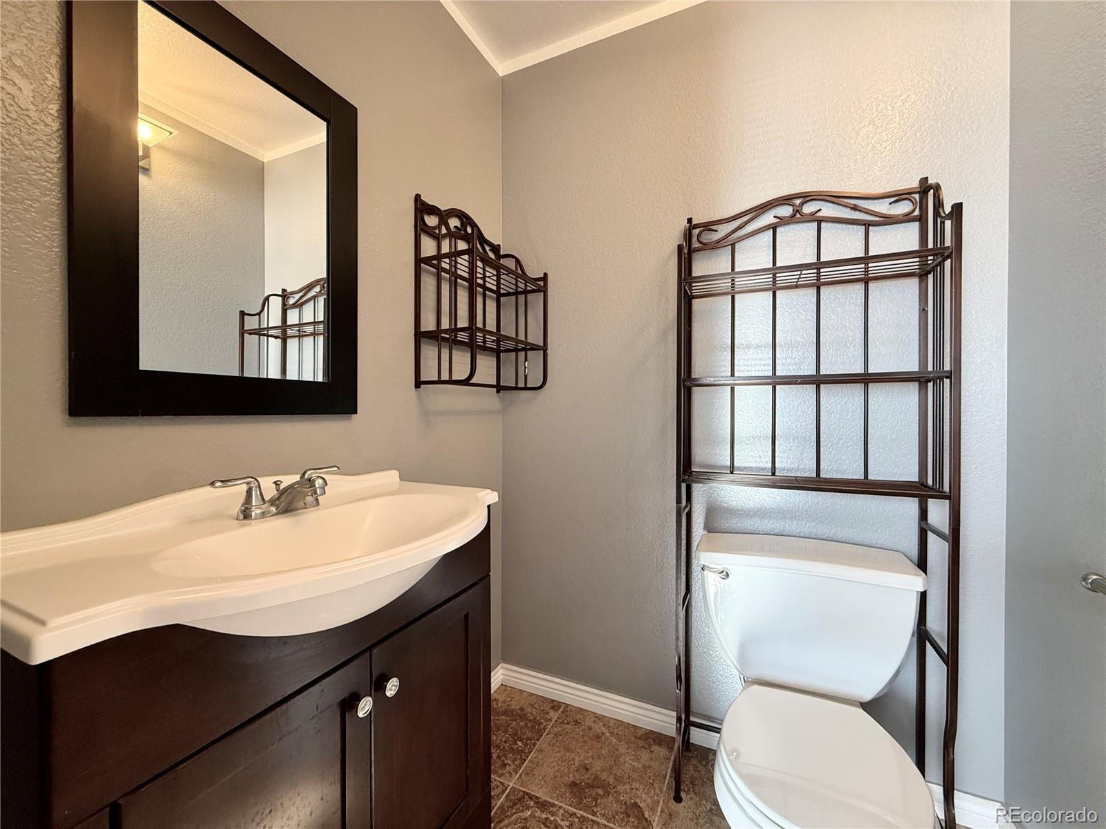 21984 E Crestline Lane Aurora CO 80015