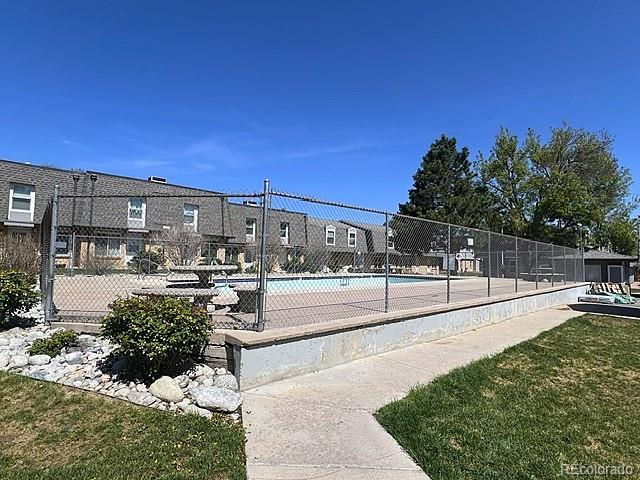 1537 S Owens Street Denver CO 80232