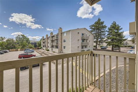 381 S Ames Street Lakewood CO 80226