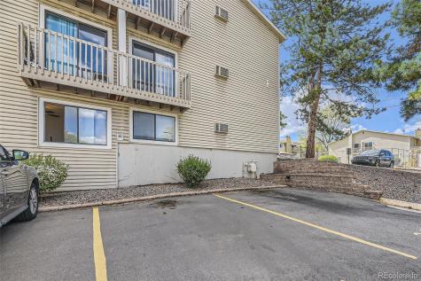 381 S Ames Street Lakewood CO 80226