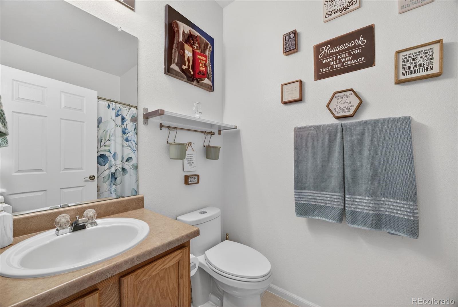 160 Granby Way Aurora CO 80011