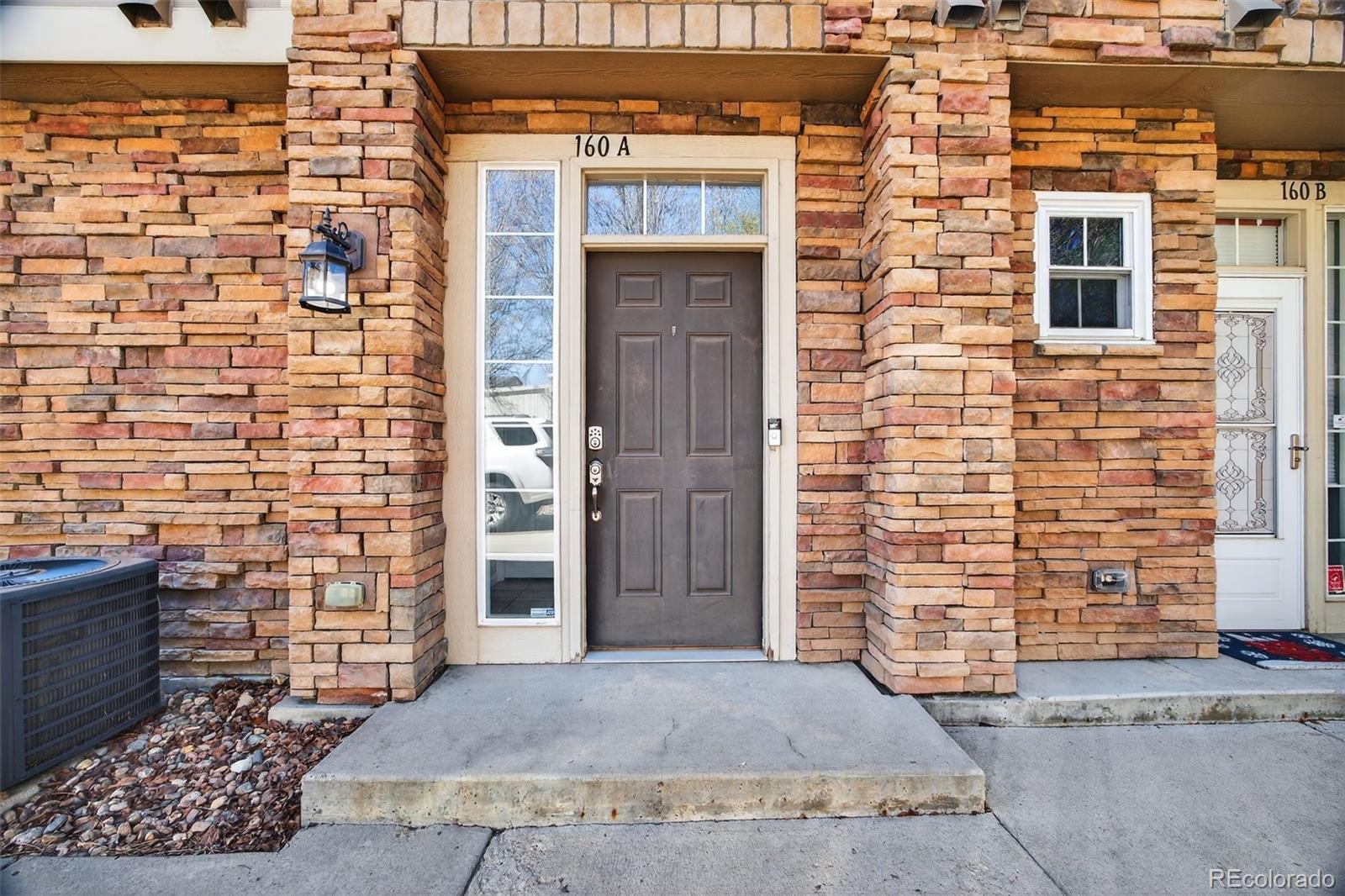 160 Granby Way Aurora CO 80011