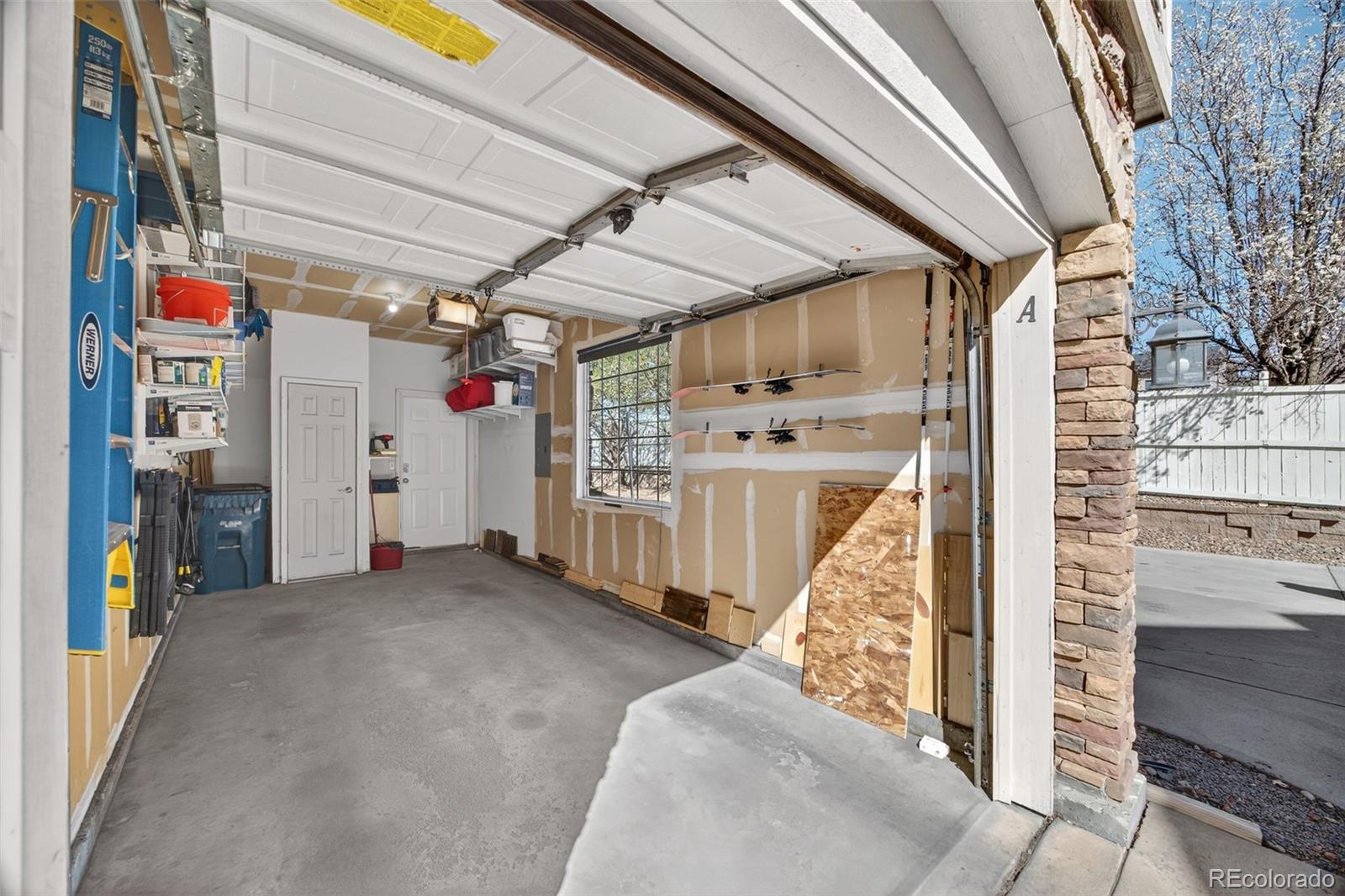 160 Granby Way Aurora CO 80011