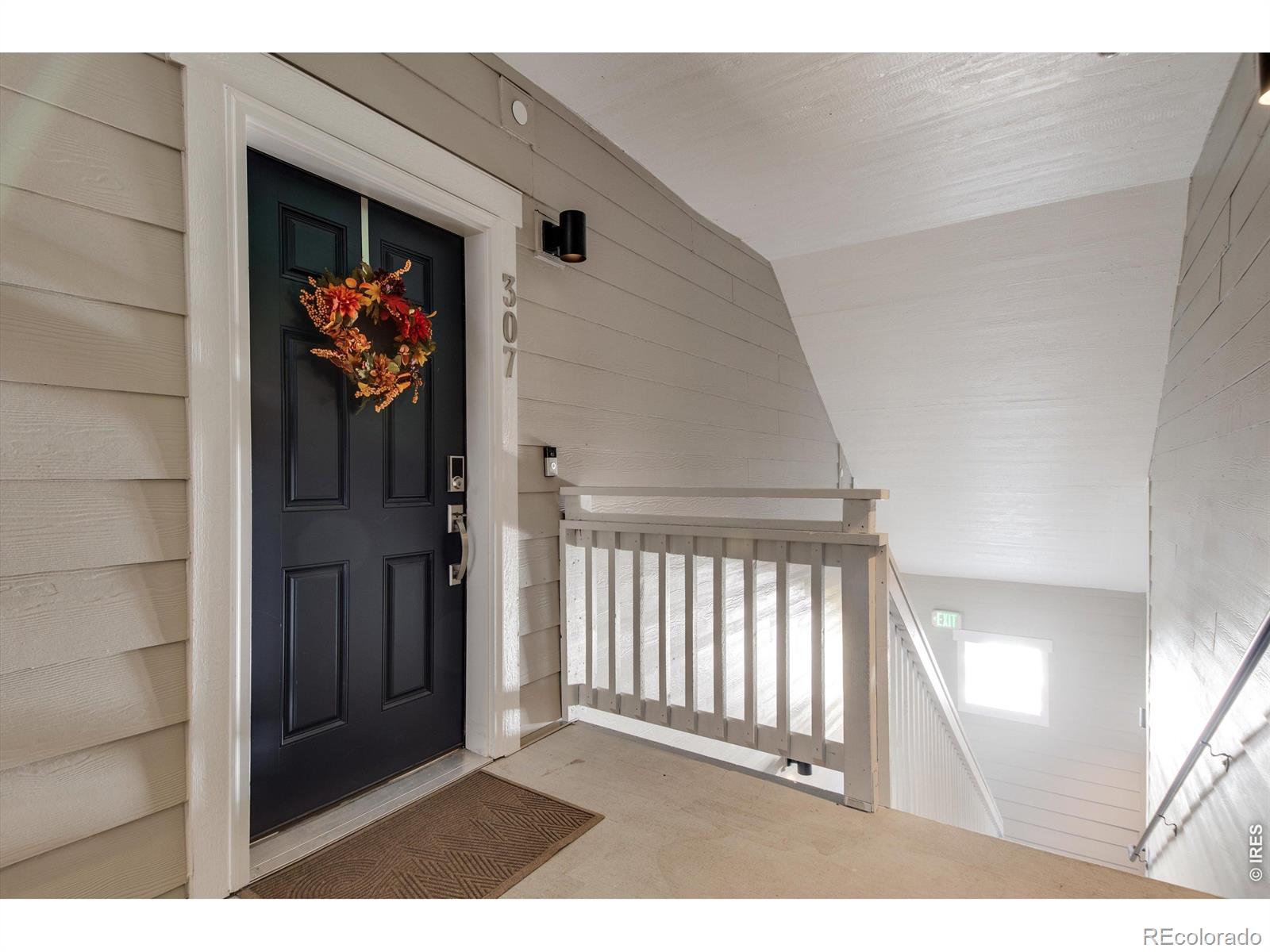 1861 S Dunkirk Street Aurora CO 80017