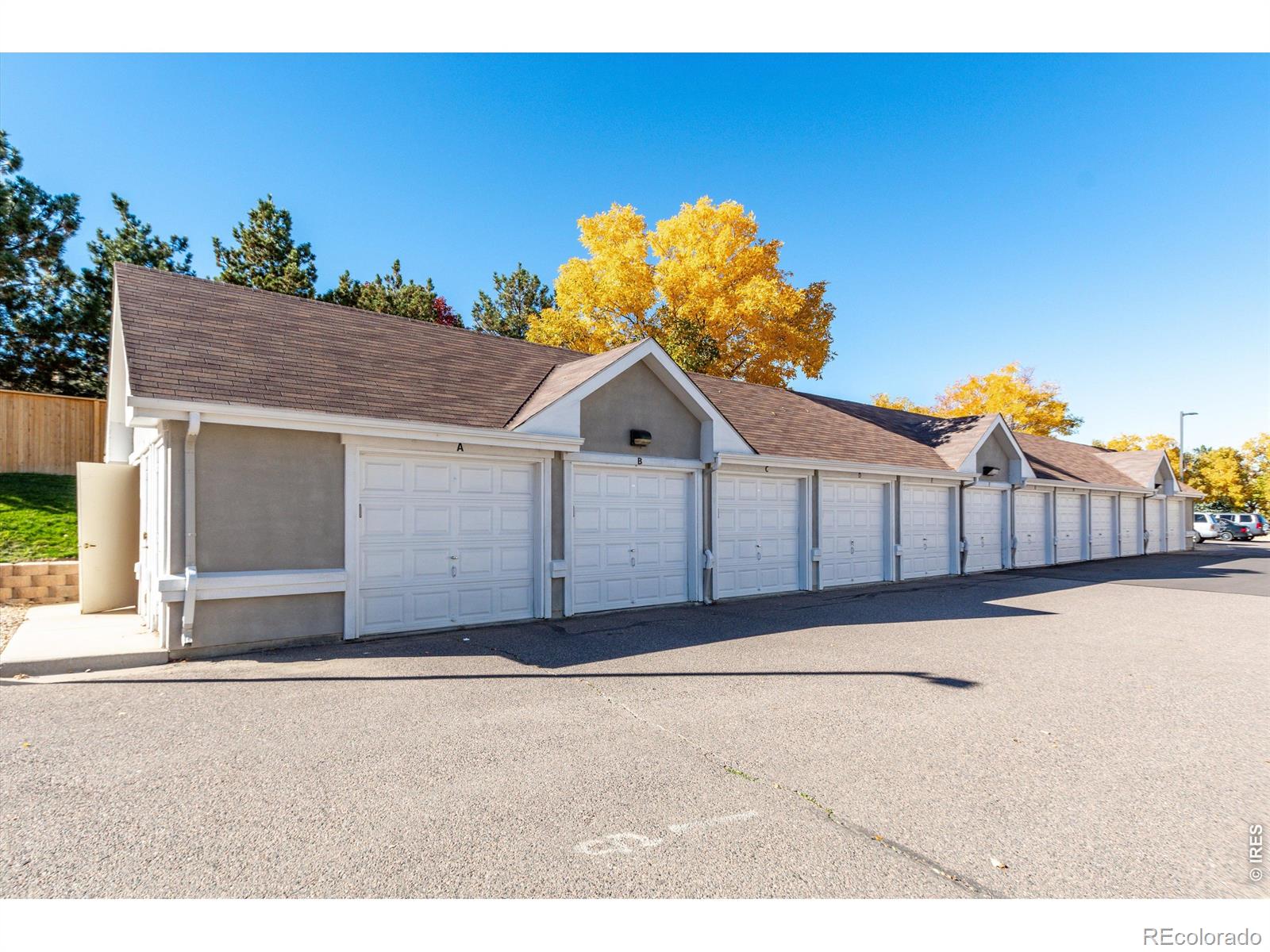 1861 S Dunkirk Street Aurora CO 80017