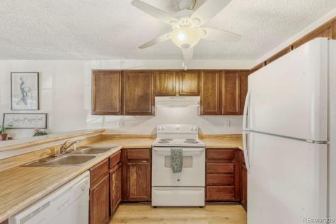 17477 E Rice Circle Aurora CO 80015