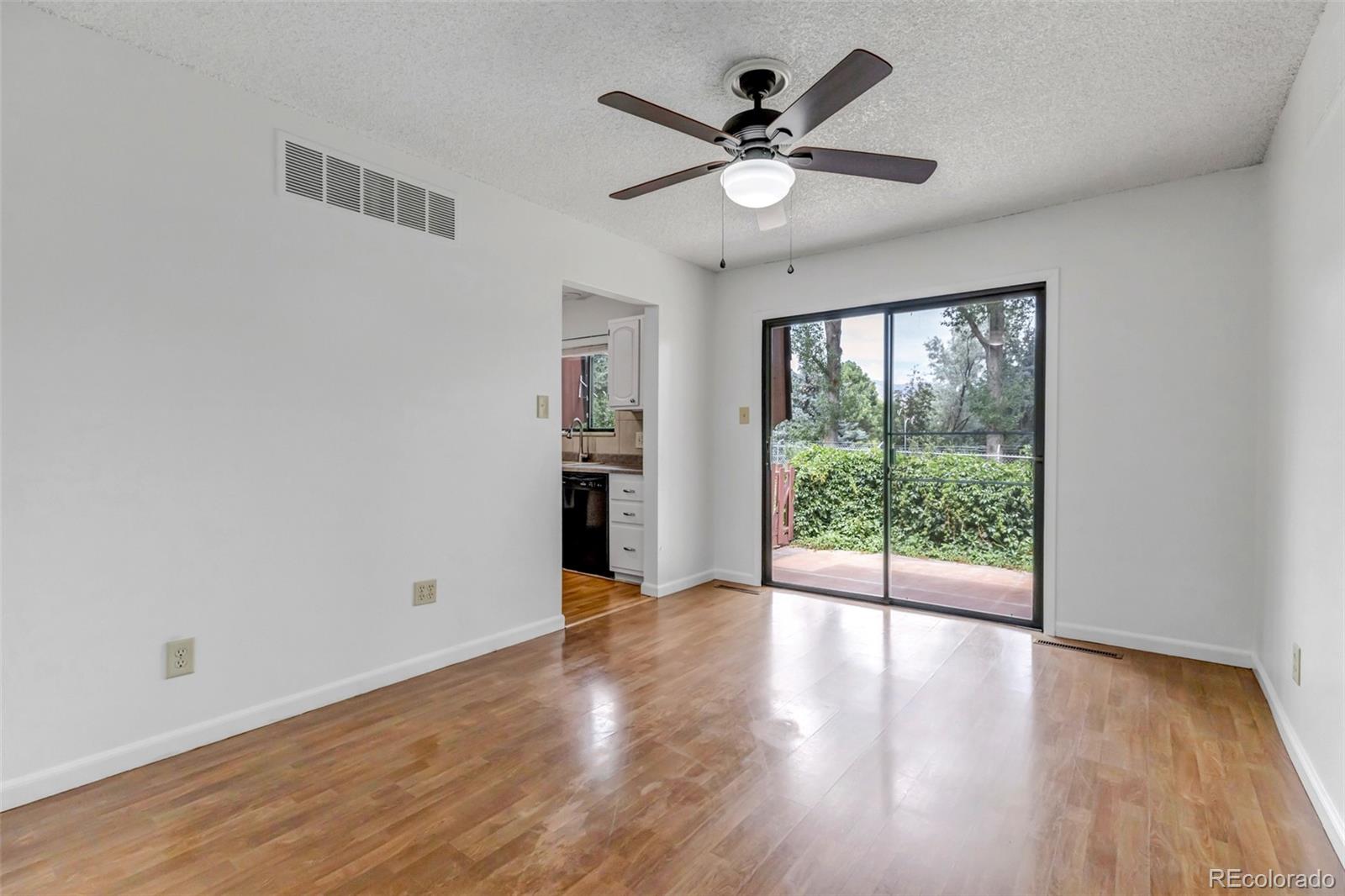 2963 Mesa Road Colorado Springs CO 80904