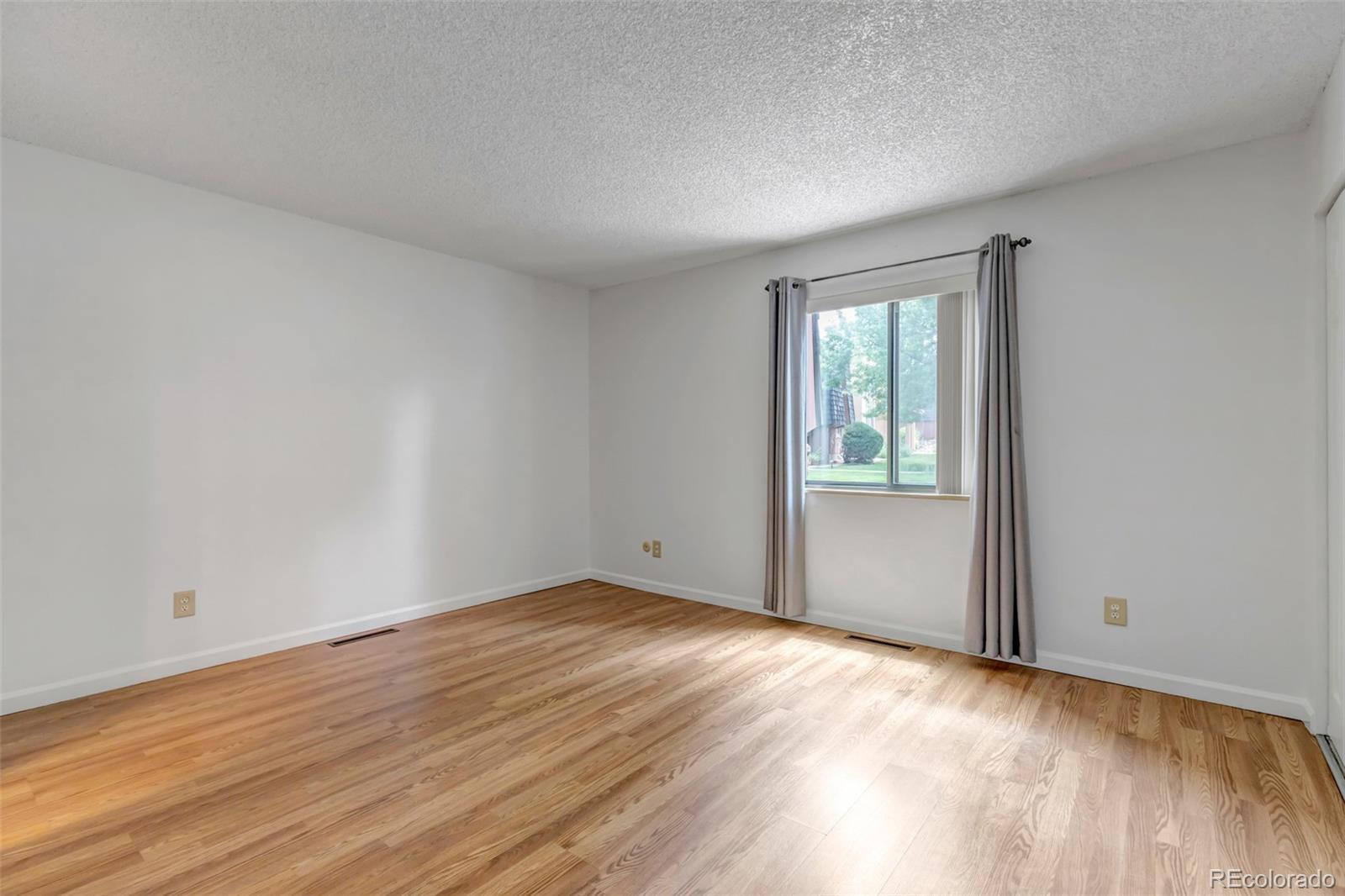 2963 Mesa Road Colorado Springs CO 80904
