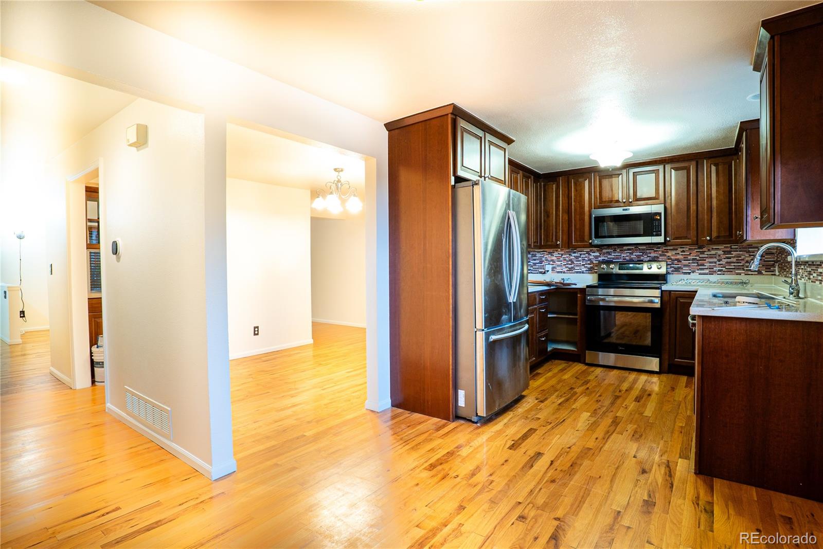 7562 S Cove Circle Centennial CO 80122