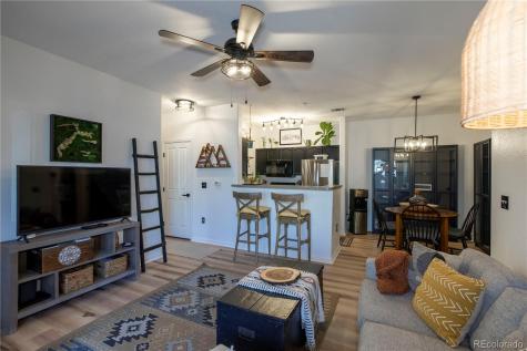 8389 S Independence Circle Littleton CO 80128