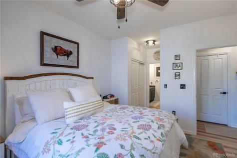 8389 S Independence Circle Littleton CO 80128