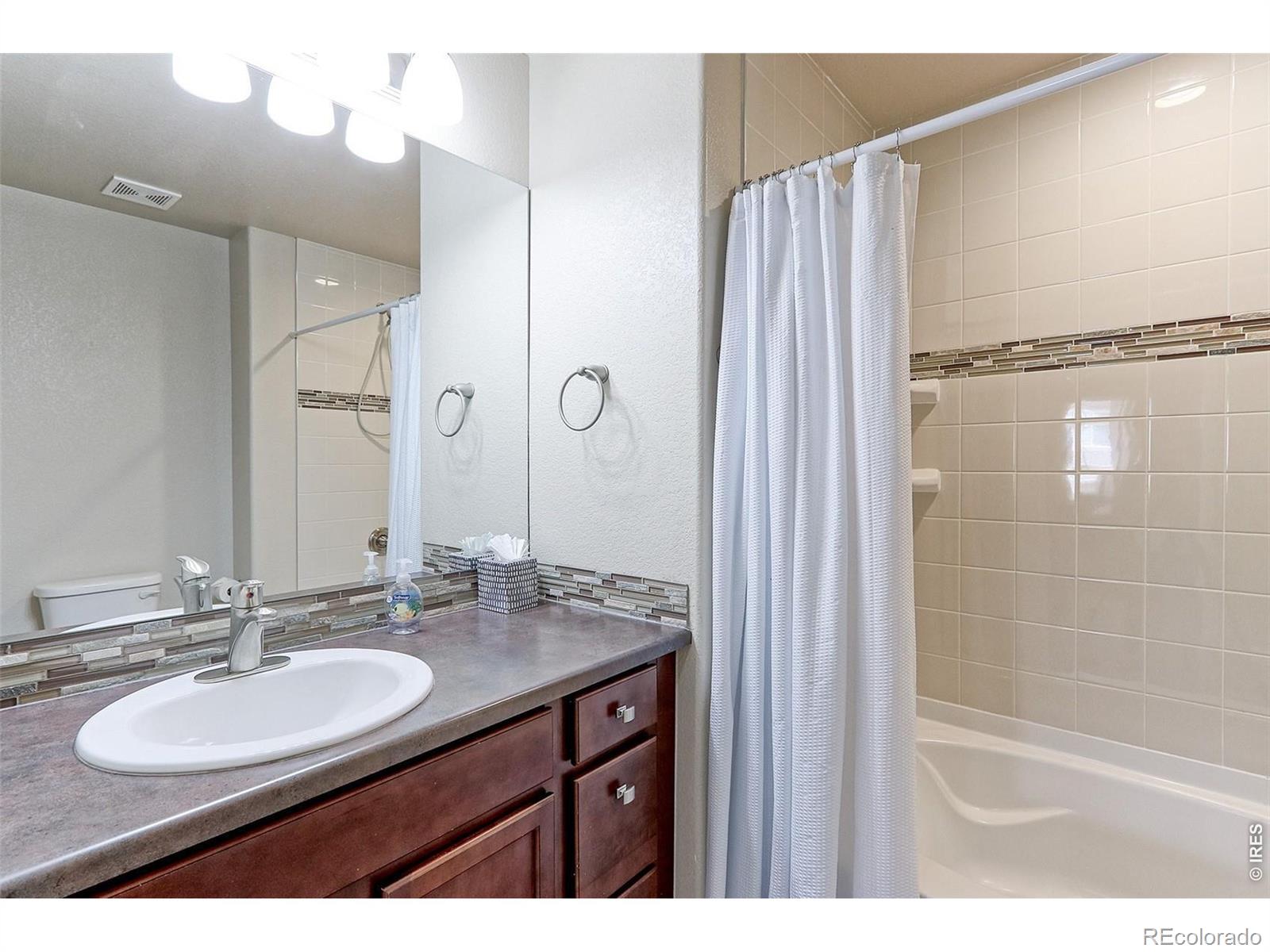 9721 Dahlia Lane Thornton CO 80229
