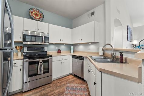 1632 W Canal Circle Littleton CO 80120