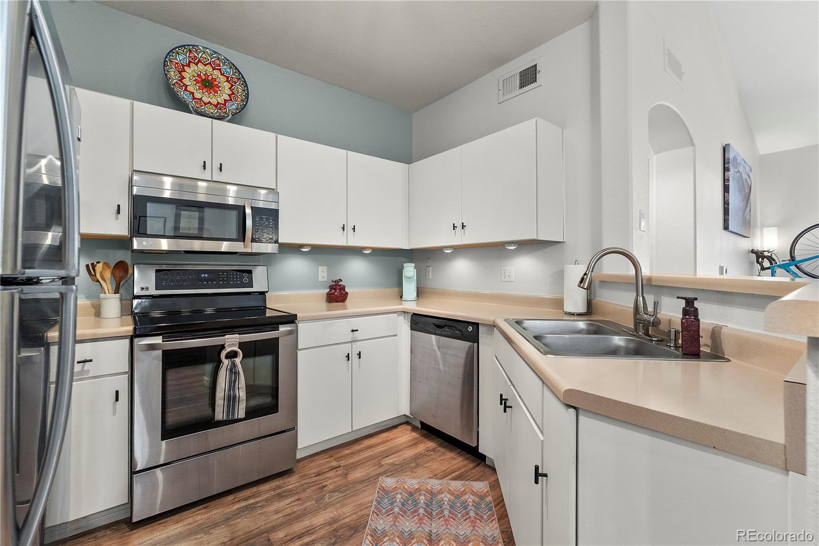 1632 W Canal Circle Littleton CO 80120