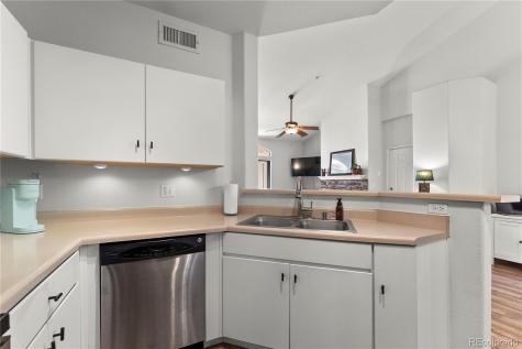 1632 W Canal Circle Littleton CO 80120