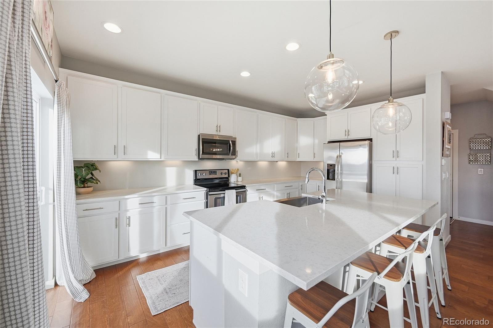 2537 Valley Oak Road Castle Rock CO 80104