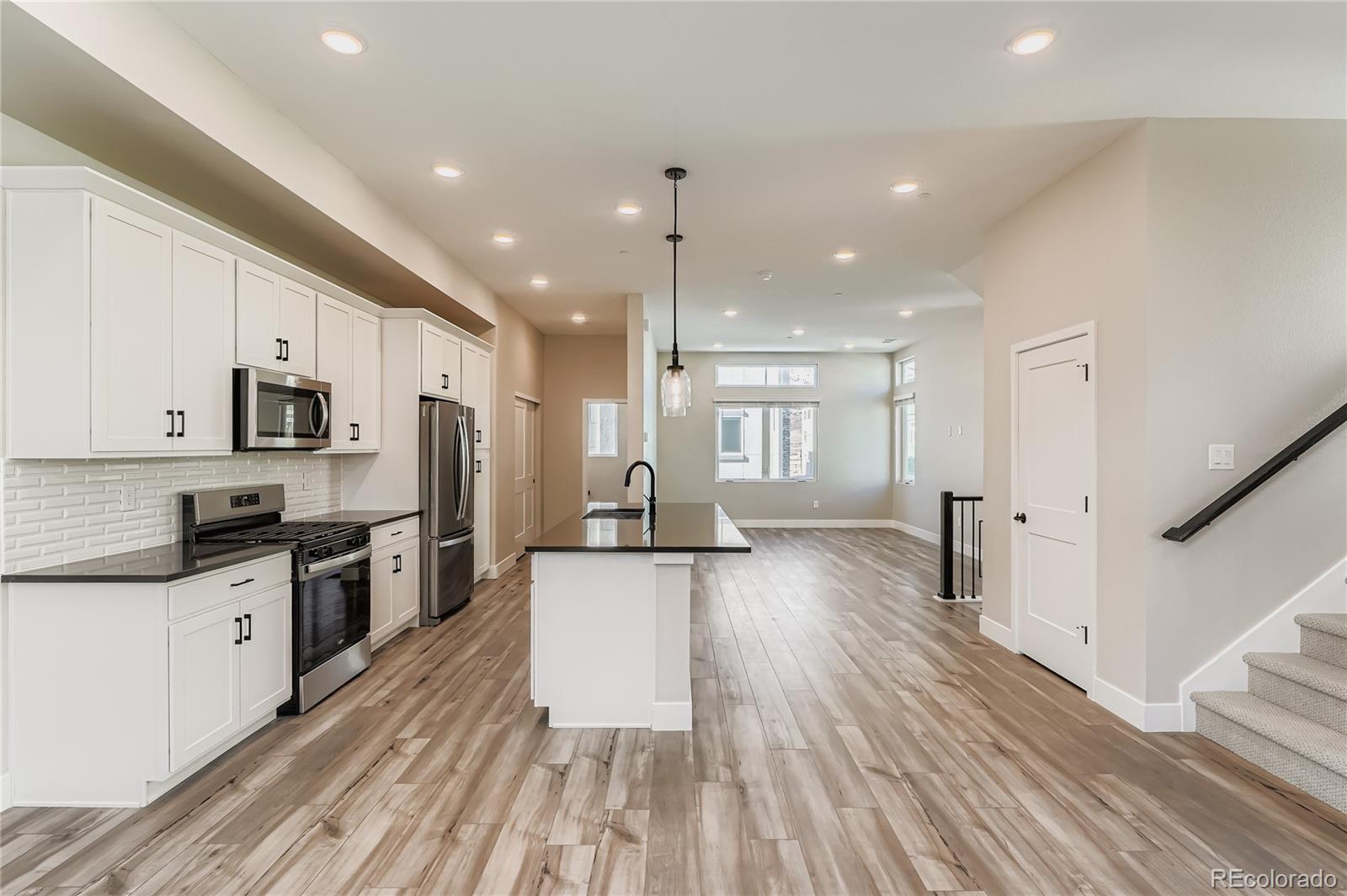 15527 W Washburn Drive Lakewood CO 80228