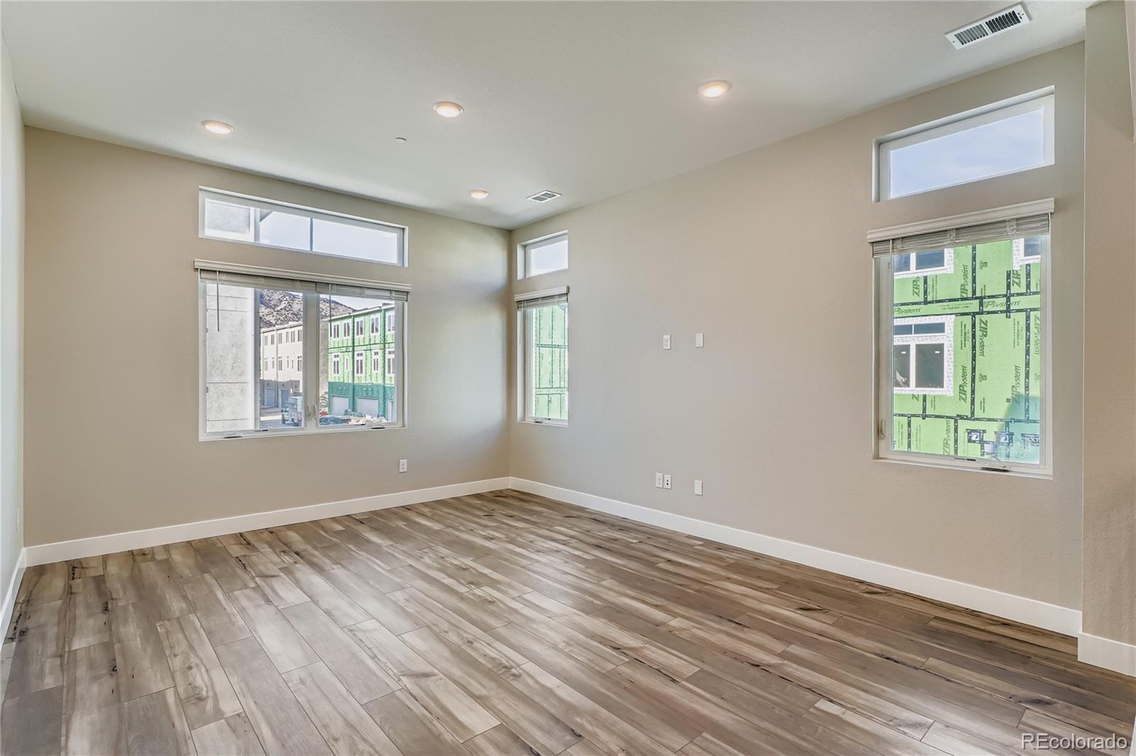 15527 W Washburn Drive Lakewood CO 80228