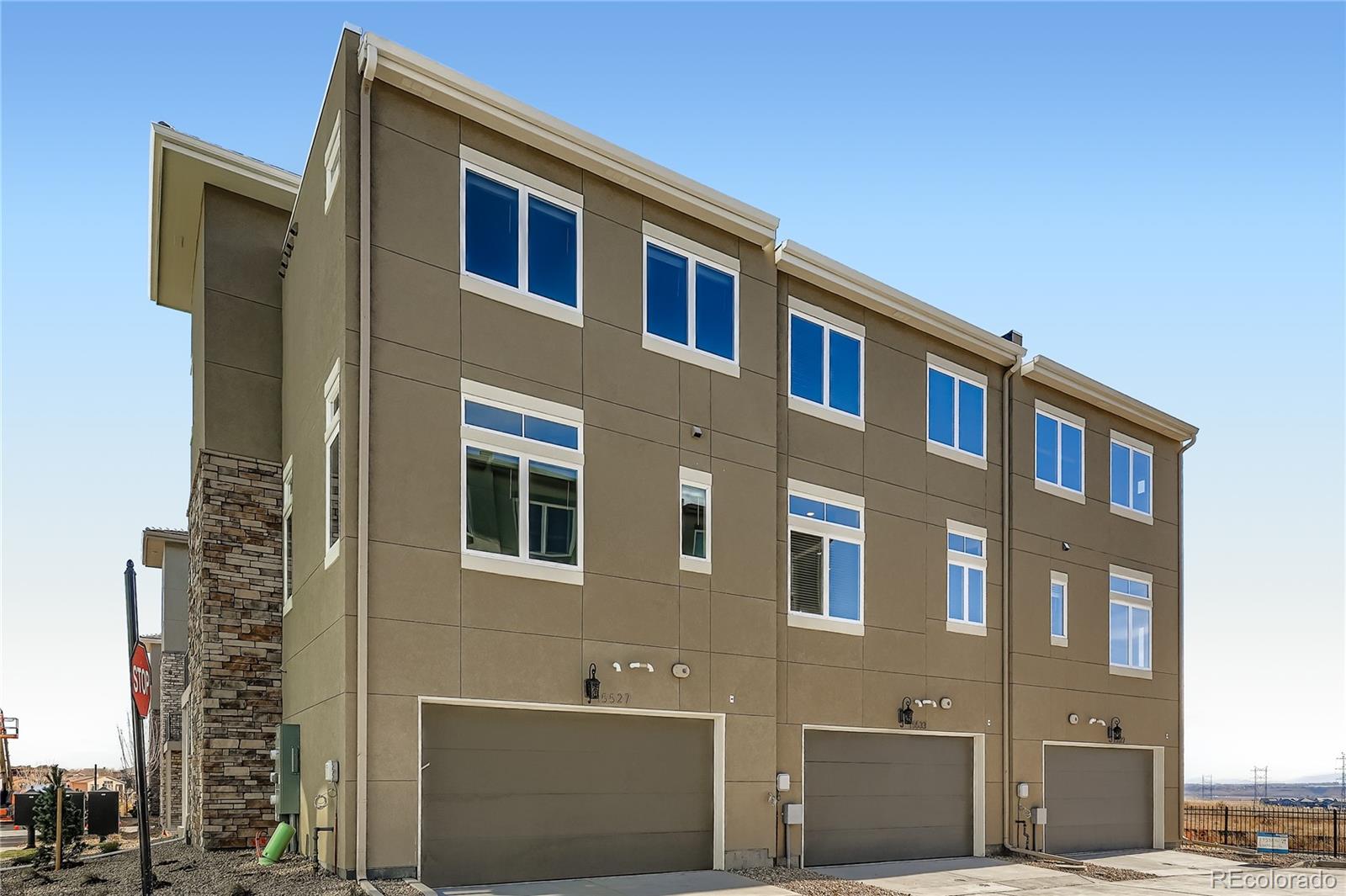 15527 W Washburn Drive Lakewood CO 80228