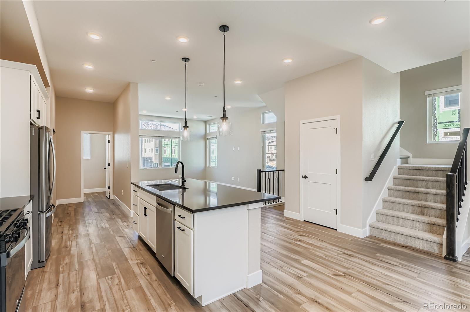 15527 W Washburn Drive Lakewood CO 80228