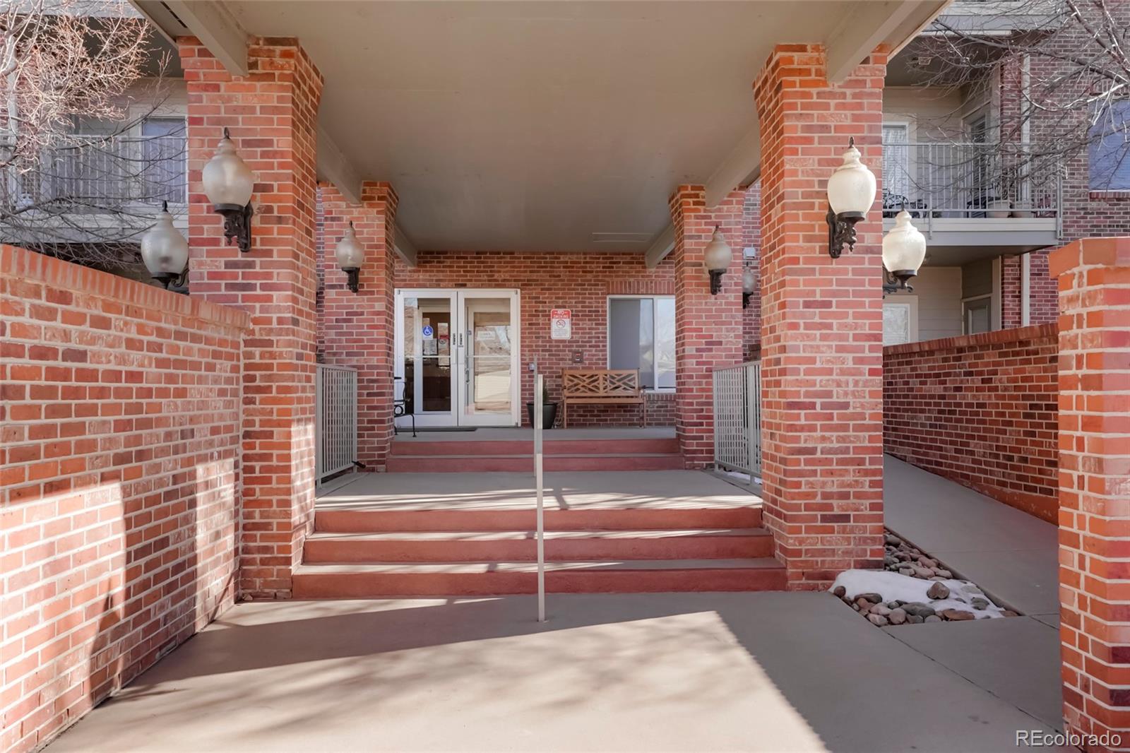 2895 W Riverwalk Circle Littleton CO 80123