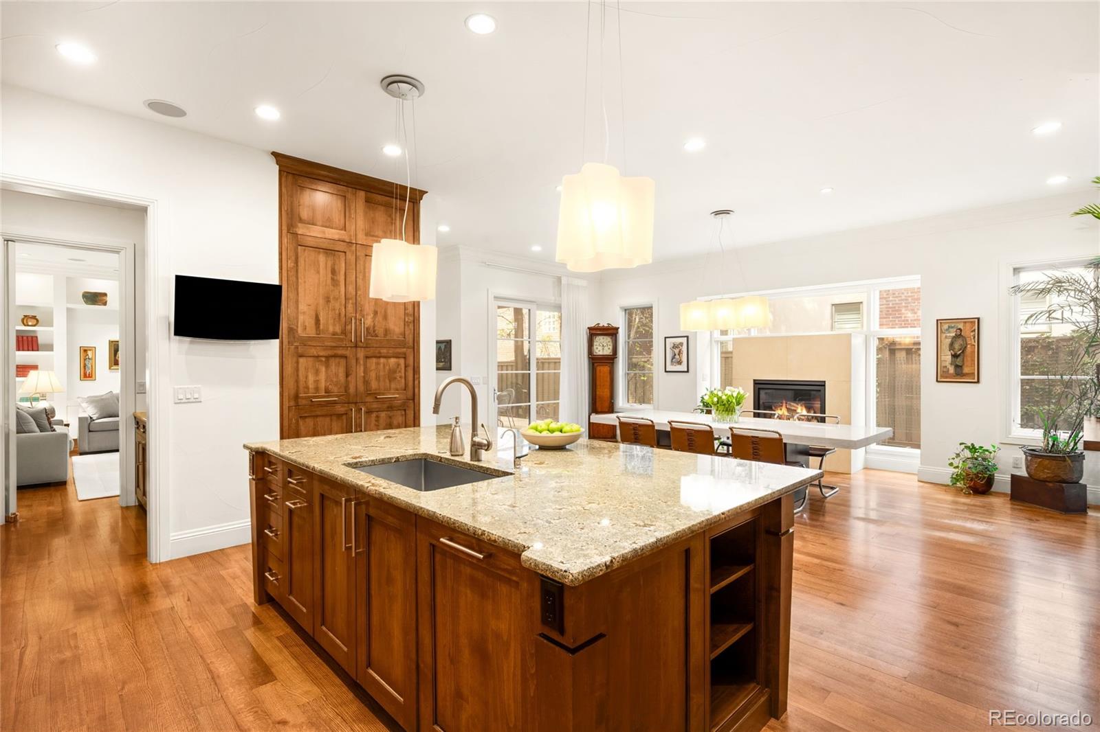 322 Adams Street Denver CO 80206