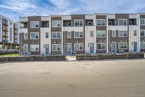 370 Geneva Street Aurora CO 80010
